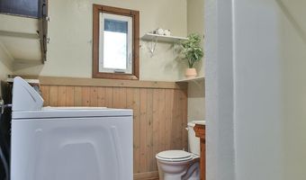 204 Pawnee Cir, Ashland, NE 68003