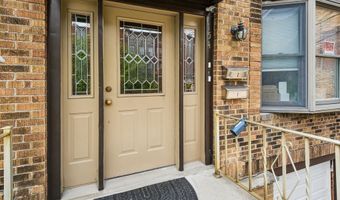 154 W 29TH St 2, Bayonne, NJ 07002