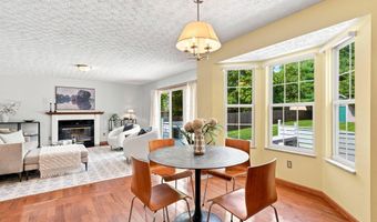 1438 Newell Ct, Columbus, OH 43228