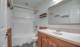 815 E Calle Del Norte, Chandler, AZ 85225