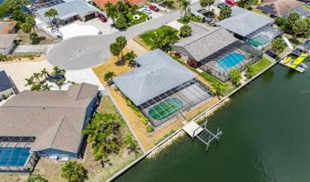 6305 COTTONWOOD Ln, Apollo Beach, FL 33572