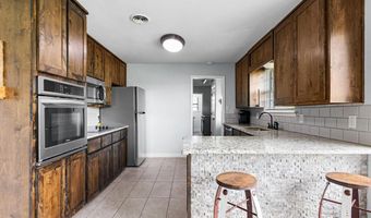 1411 Parker Dairy Rd, Alvord, TX 76225
