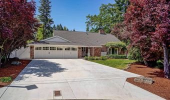 24 Ray Ct, Alamo, CA 94507