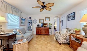 56 Leisure Dr, Auburndale, FL 33823
