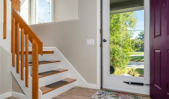 62 Nipmuc Trl D, North Providence, RI 02904