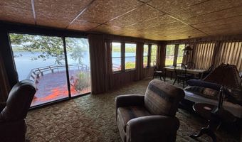 4 N Shore Rd, Abbot, ME 04406