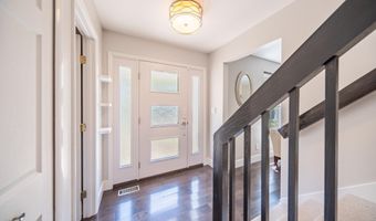 3085 N Foxridge Ct, Ann Arbor, MI 48105