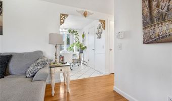 1 Pinehurst Rd, East Providence, RI 02915
