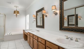 1660 W HONEYSUCKLE Ln, Chandler, AZ 85248
