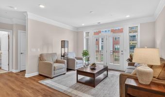 6101 FAIRVIEW FARM Dr 207, Alexandria, VA 22315
