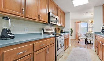 1130 Beach Blvd 404, Biloxi, MS 39530