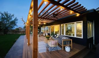 2513 Newton Ave, Cody, WY 82414