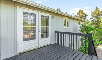3147 NE Purcell Blvd, Bend, OR 97701