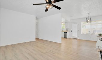 10548 Tecopa Rd, Apple Valley, CA 92308