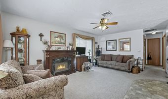 606 DeKalb Ave, Auburn, IN 46706