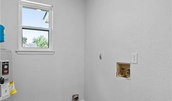 1332 Kingswood St, Alma, AR 72921