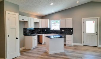 118 Orchard View Ln, Blanchester, OH 45107