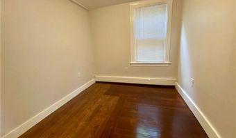 14 S Baptist St, Newport, RI 02840