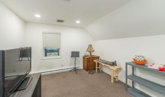 190 Andover Mohawk Rd, Andover, NJ 07821