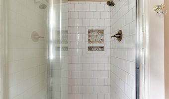 14383 Country Club Dr, Ashland, VA 23005