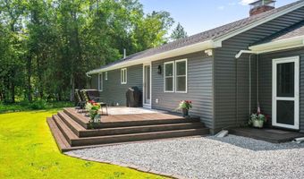 121 Packard Dr, Bangor, ME 04401