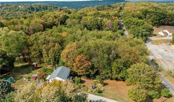 1924 Sohn Rd, Aliquippa, PA 15001