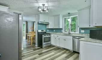48 Central St, Auburn, MA 01501