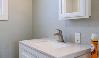 2640 Market St, Bonanza, OR 97623