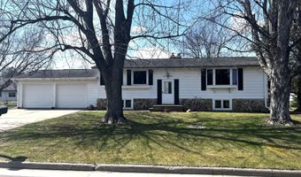 706 SUNSET Dr, Antigo, WI 54409