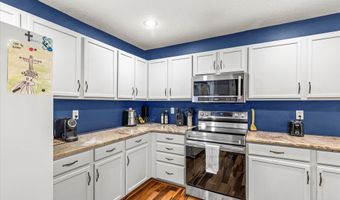 123 Dooley Ct SW, Altoona, IA 50009