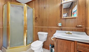 206 Main St, Bay St. Louis, MS 39520