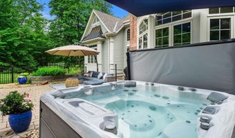 43 Newfane Rd, Bedford, NH 03110