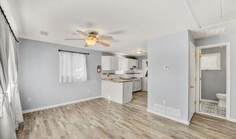 215 Laurel Dr, Bayville, NJ 08721