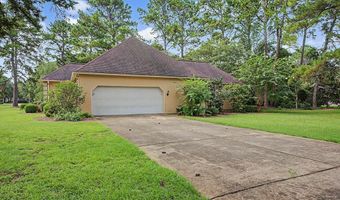 2319 Golf Course Dr, Albany, GA 31721