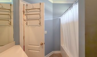 1030 Meadow Rdg, Bainbridge, GA 39819