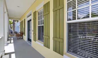 5720 TORTOISE Pl, Apollo Beach, FL 33572