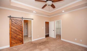 516 Abberly Ln, Boiling Springs, SC 29316