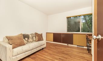2707 Englave Dr, Ann Arbor, MI 48103