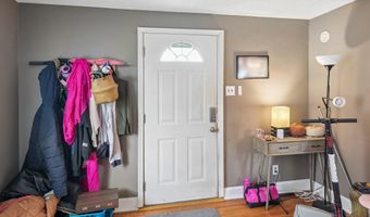 329 ALDAN Ave, Aldan, PA 19018