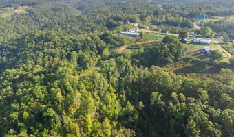 312 Poor Farm Rd, Beattyville, KY 41311