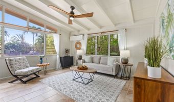 903 Alahaki St, Kailua, HI 96734