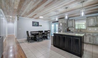 122 Shake Rag Cir NW, Adairsville, GA 30103