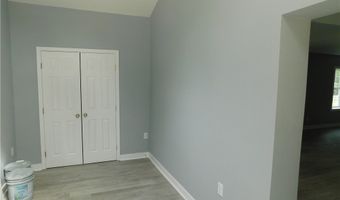 12044 Karen Dr, Ashland, VA 23005