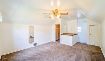 6027 Kim Ave, Allen Park, MI 48101