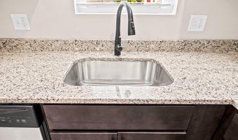 516 E 27TH St, Baltimore, MD 21218