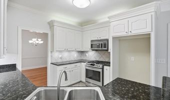 114 Winchester Ln, Brandon, MS 39042