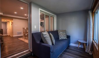 2730 Chelsea Dr, Akron, OH 44312