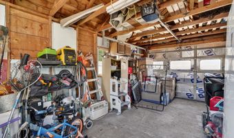669 S University Ave, Blackfoot, ID 83221