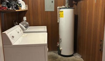 1510 Vine St, Amory, MS 38821