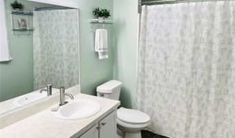 2214 GRASMERE Dr, Apopka, FL 32703